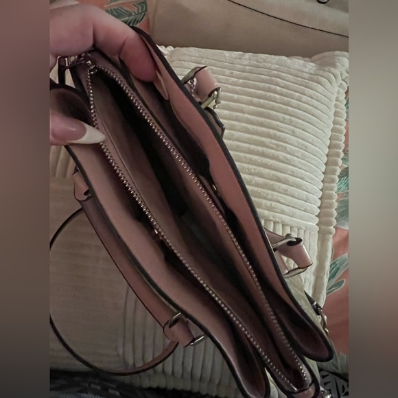 Coach mini sage carryall in signature canvas khaki/carnation new without tags - Picture 3 of 10